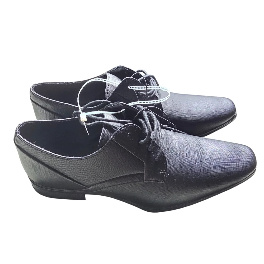New Men's Calvin Klein Black Oxford Shoes Size 8.5 On Sale $42
